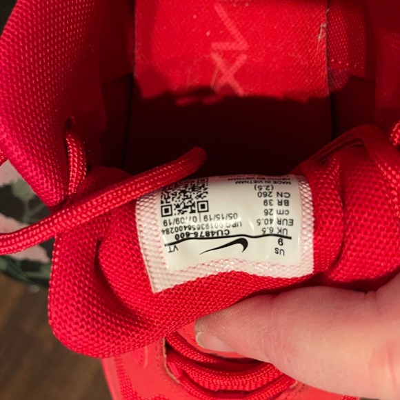 Nike Air Max Red Sneakers - Picture 6 of 6
